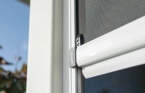 Ziptrak outdoor blinds melbourne